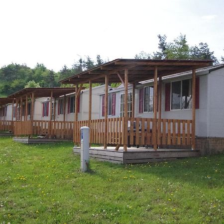 Mobilheimy U Prehrady Hotel Horní Dunajovice Kültér fotó