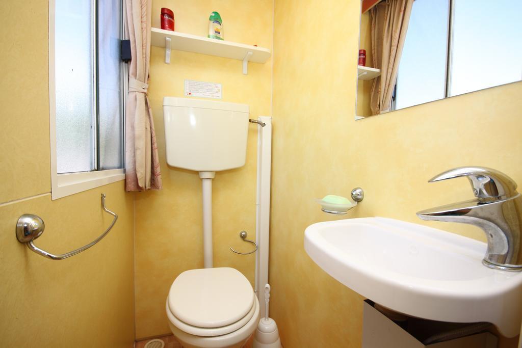 Mobilheimy U Prehrady Hotel Horní Dunajovice Kültér fotó